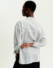 CAMISA FEMININA VOIL LISTRAS GELO SHOULDER ORIGINAL 012510321002