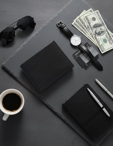 CARTEIRA LEVIS PRETA 875220099