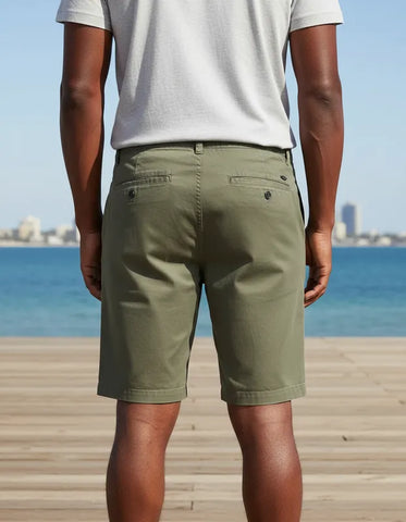 BERMUDA MASCULINA CHINO ESSENCIAL VERDE MILITAR ARAMIS ORIGINAL BE.13.0073061