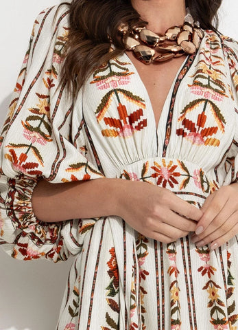 VESTIDO FEMININO LONGO TAPETE DE COR FARM ORIGINAL 343936