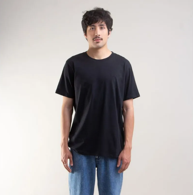 CAMISETA PIMA MASC LEVIS LB0020239