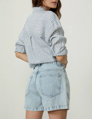 SHORTS FEMININO JEANS BOLSOS SHOULDER ORIGINAL 012423960002
