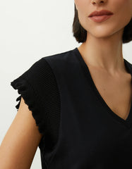 T-SHIRT FEMININA RETILINEA BABADOS SHOULDER ORIGINAL 232404000