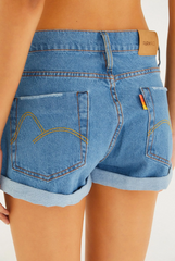 SHORT FEMININO JEANS BASICO BAINHA VIRADA FARM ORIGINAL 357812