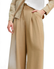 CALÇA FEMININA PANTALONA COM PREGAS LIOCEL SHOULDER ORIGINAL 012513729001