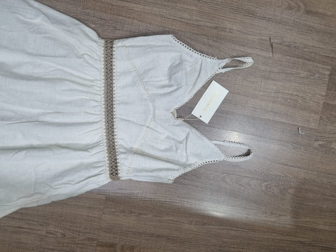 VESTIDO FEMININO LONGO COM AVIAMENTO OFF WHITE GATABAKANA ORIGINAL