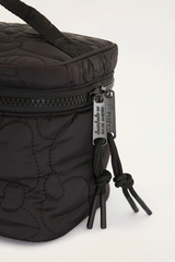 NECESSAIRE ME LEVA LISOS FARM ORIGINAL  78335131