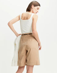 BERMUDA FEMININA ALFAIATADA COM PREGAS SHOULDER ORIGINAL 012513529001